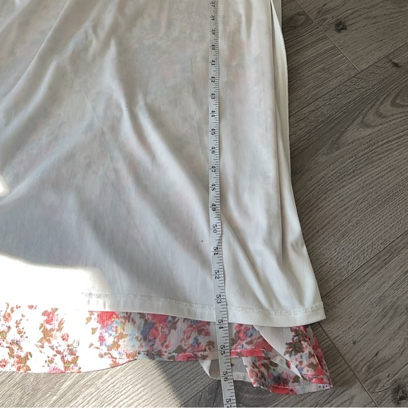 Dynamite, Chiffon Floral Maxi Dress With knitted back . - Picture 8 of 10